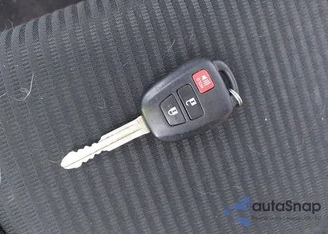 2018 Toyota Rav4 Le z USA, uszkodzony, nr VIN JTMZFREV8JJ173386